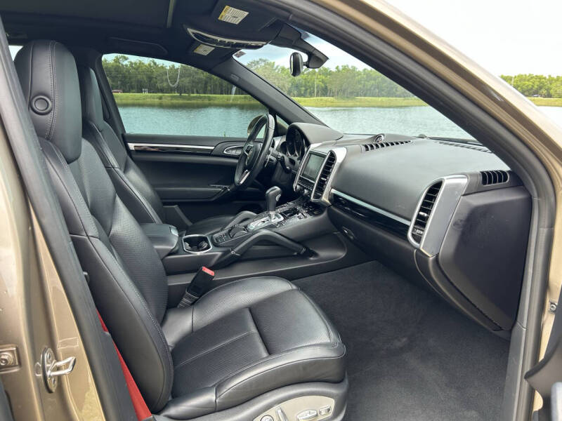 2016 Porsche Cayenne