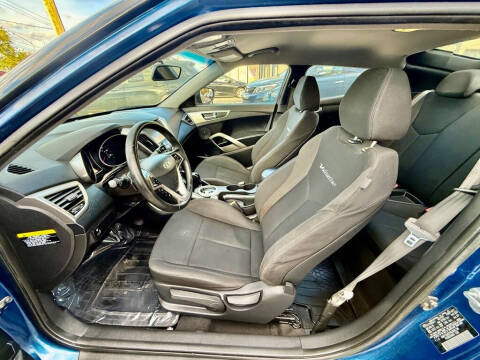 2017 Hyundai Veloster Value Edition