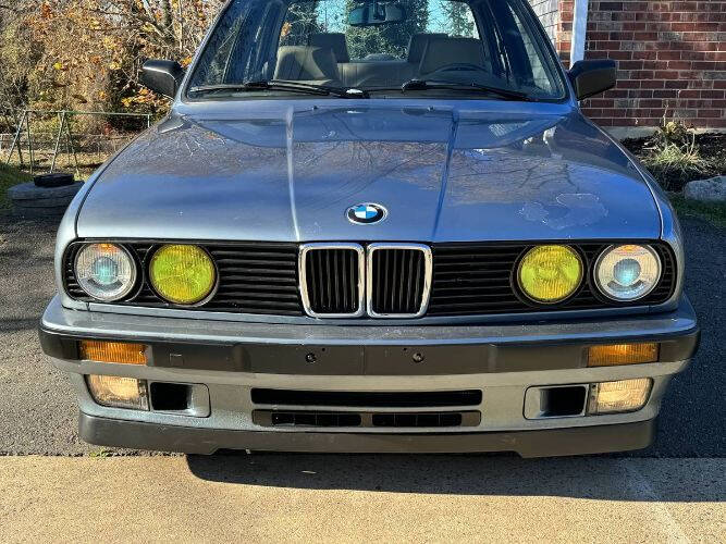 1989 BMW 3 Series