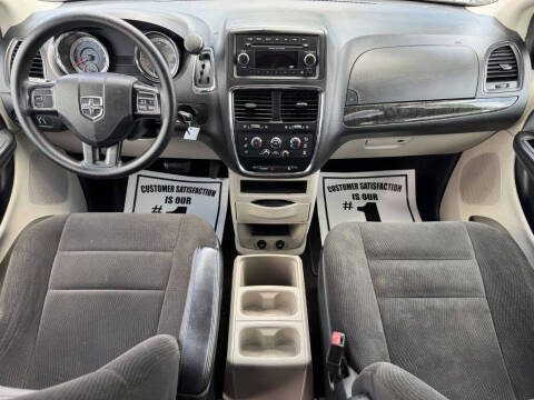 2016 Dodge Grand Caravan SE