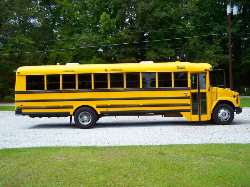 2005 Freightliner FS65 Chassis