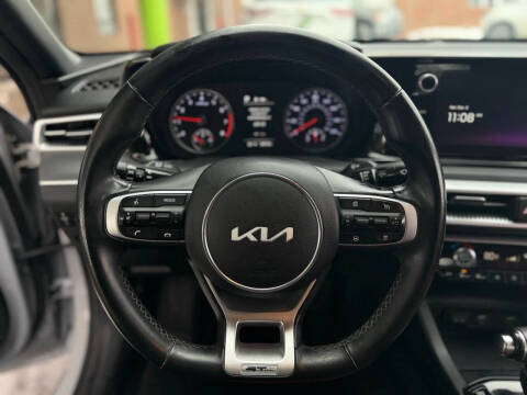 2023 Kia K5