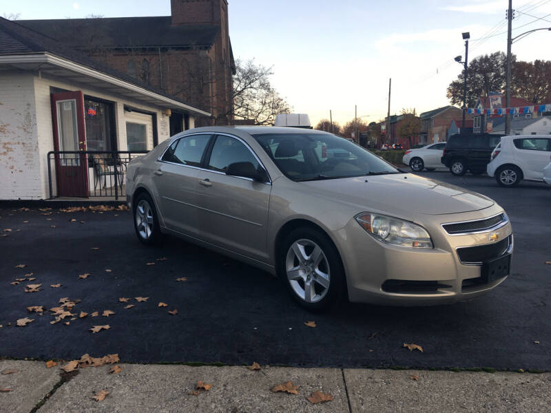 2010 Chevrolet Malibu for sale at L & M AUTO SALES in New Brighton PA