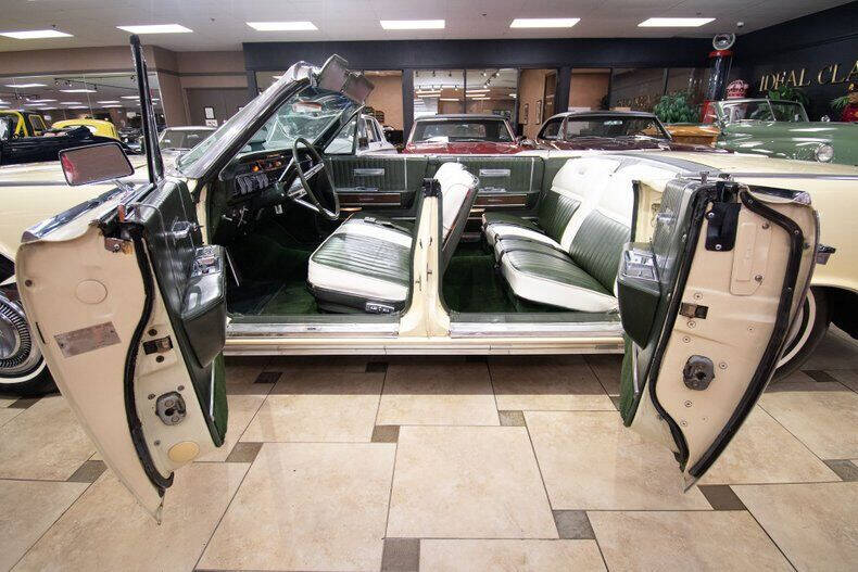 1965 Lincoln Continental