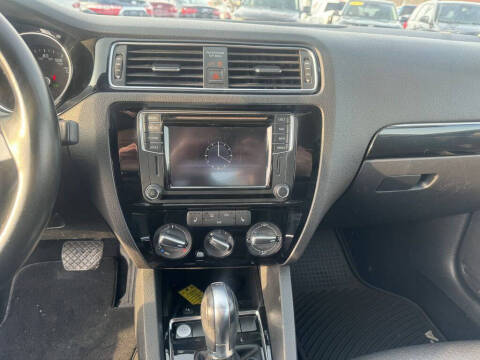 2016 Volkswagen Jetta