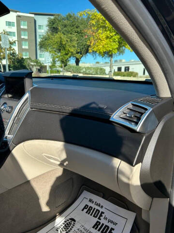 2012 Cadillac SRX Performance Collection