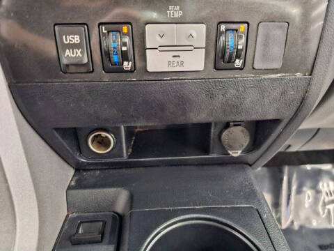 2013 Toyota Sequoia Platinum