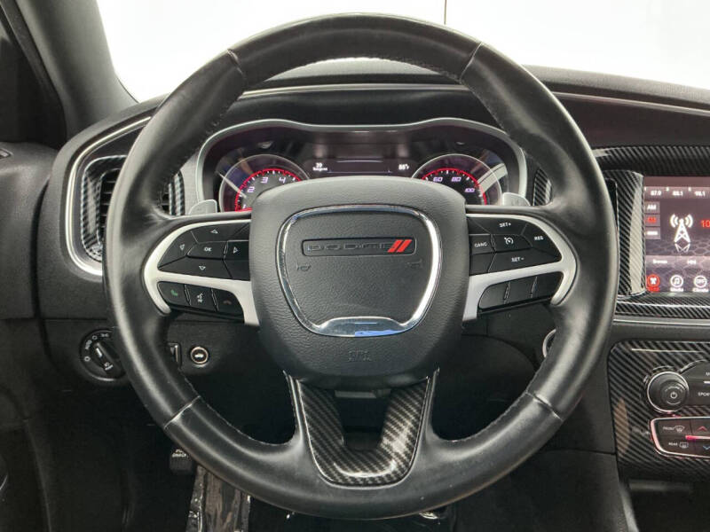 2017 Dodge Charger SXT