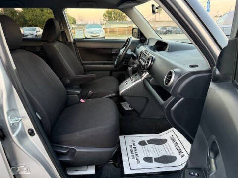 2008 Scion xB