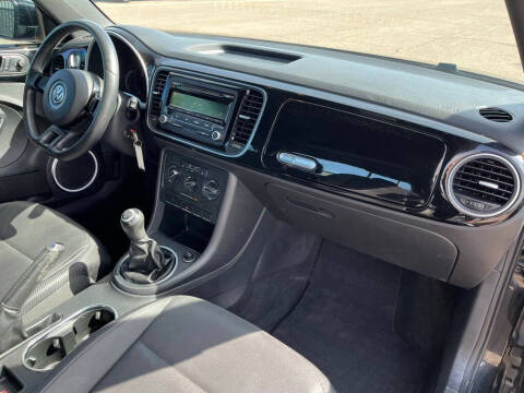 2013 Volkswagen Beetle