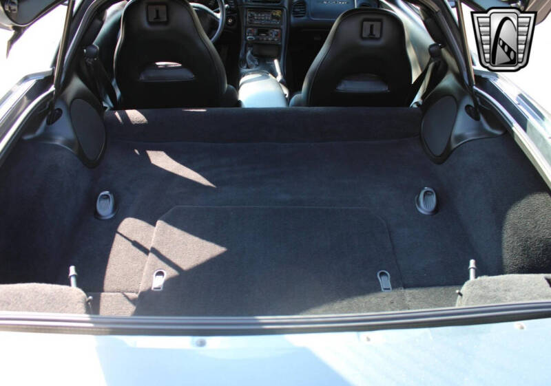 2004 Chevrolet Corvette