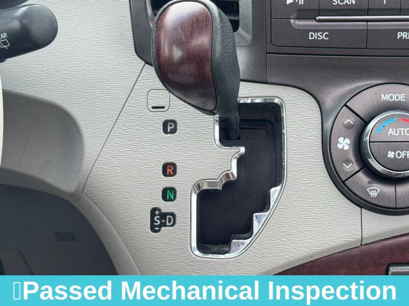 2014 Toyota Sienna