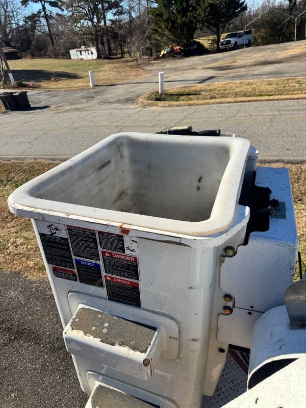 2007 Ford F-750 Super Duty