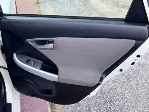 2013 Toyota Prius Three