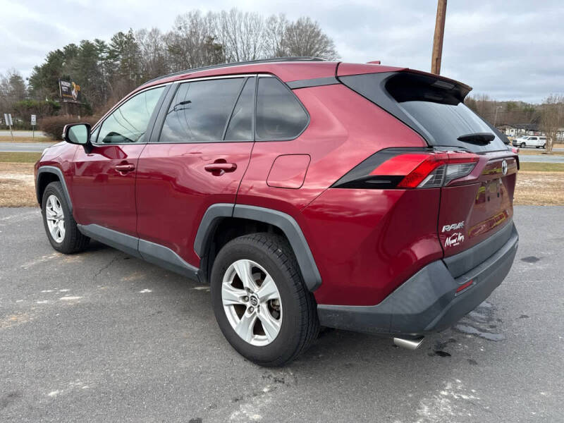 2019 Toyota RAV4 XLE
