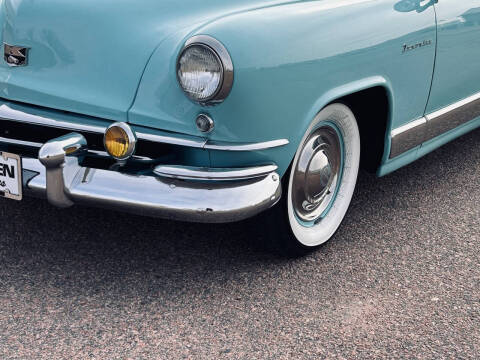 1952 Kaiser TRAVLER