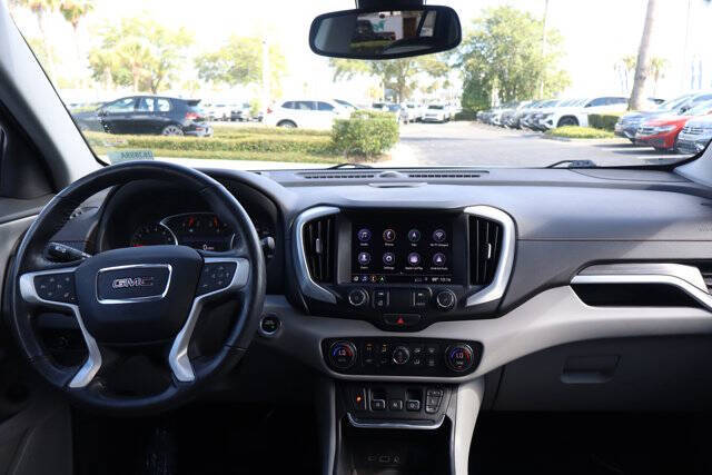 2020 GMC Terrain SLT