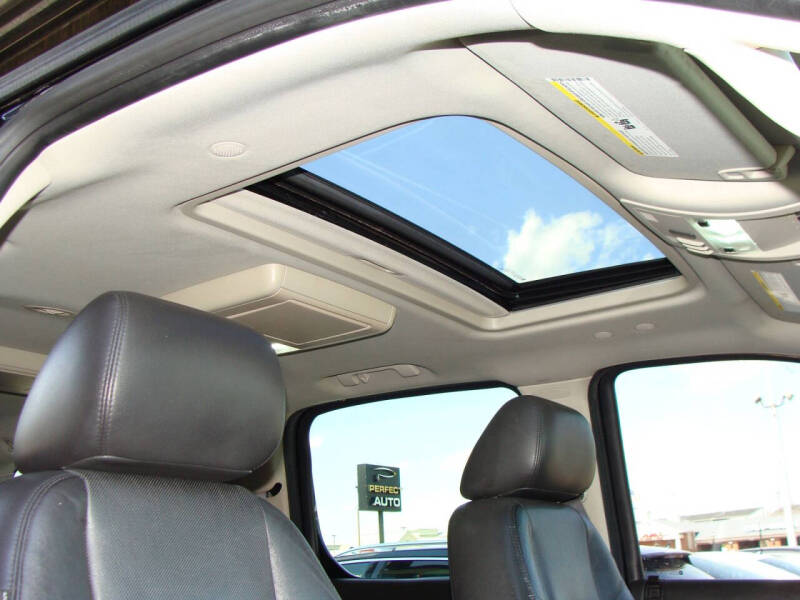 2012 Cadillac Escalade ESV Luxury