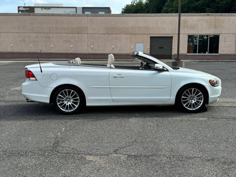 2009 Volvo C70 T5