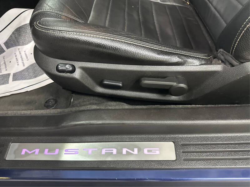 2011 Ford Mustang GT Premium