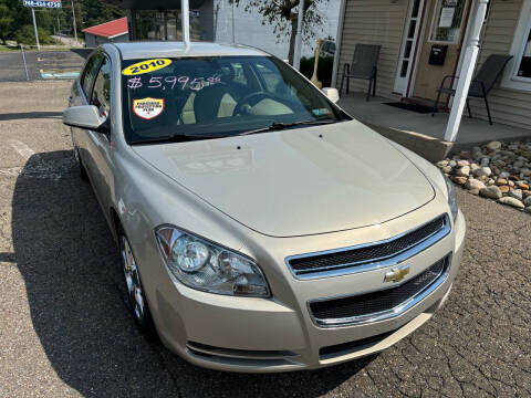 2010 Chevrolet Malibu for sale at G & G Auto Sales in Steubenville OH