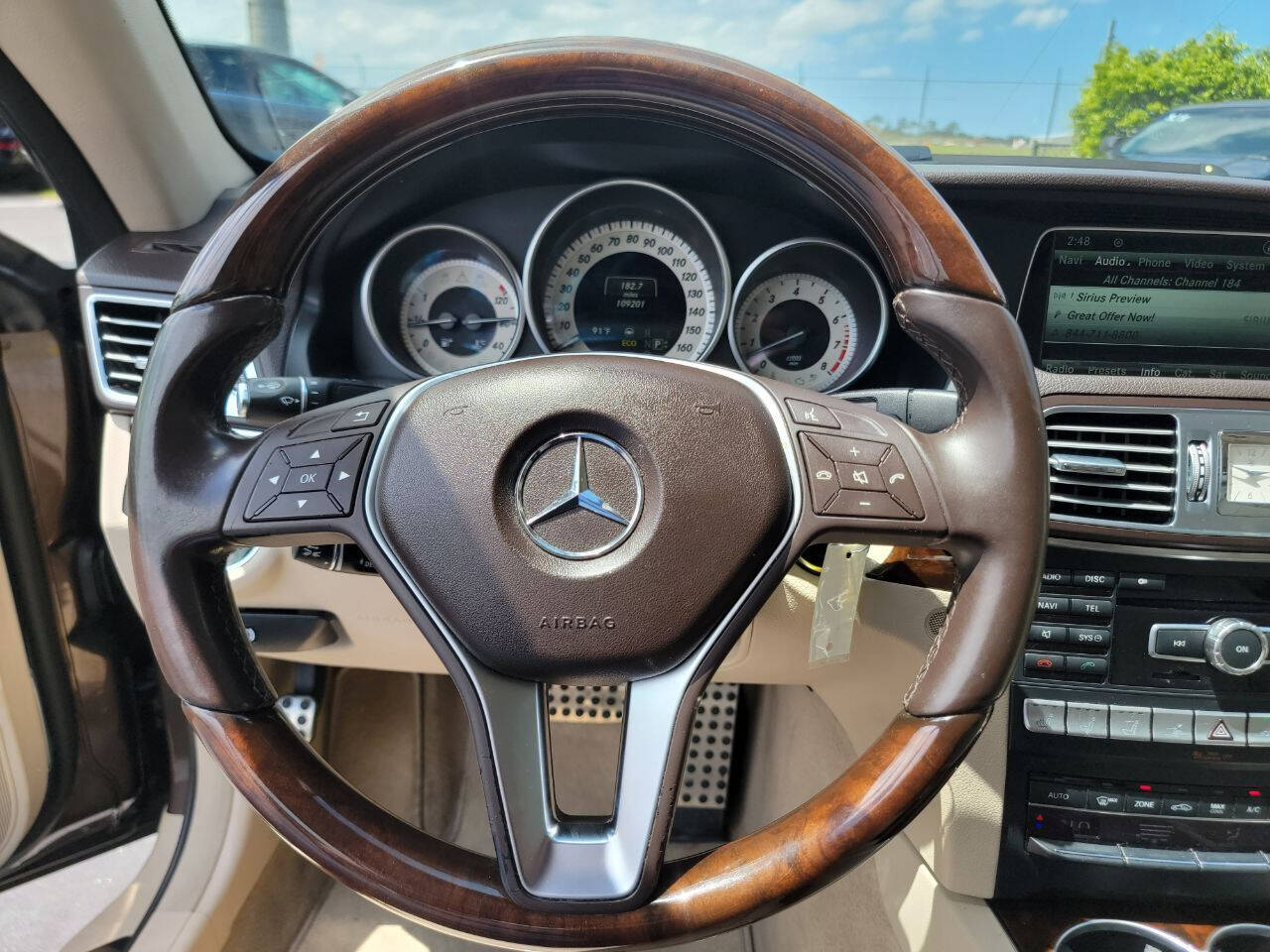 2014 Mercedes-Benz E-Class  - $19,900