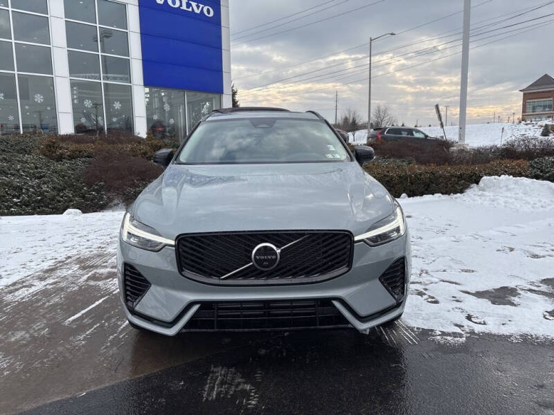 2026 Volvo XC60 T8 Plus