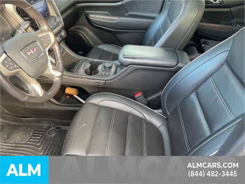 2022 GMC Acadia Denali