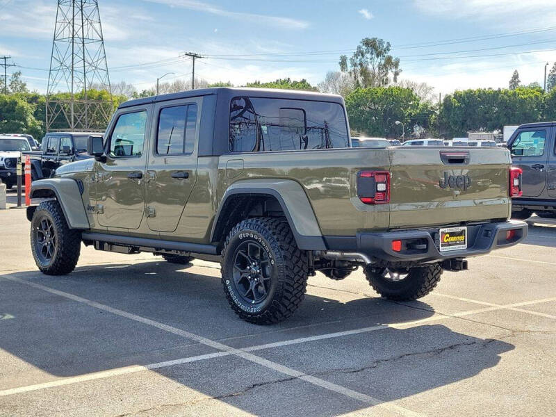 2026 Jeep Gladiator Willys