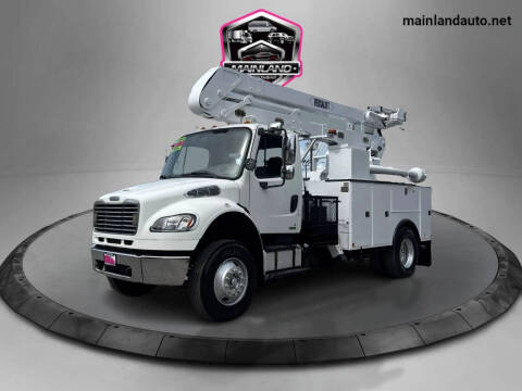 2012 Freightliner M2 106