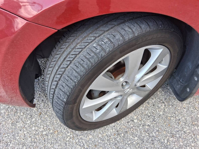 2013 Hyundai Accent SE