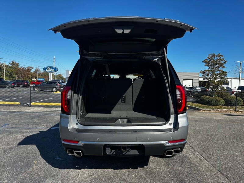 2025 GMC Yukon Denali