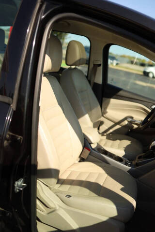 2013 Ford C-MAX Hybrid SE