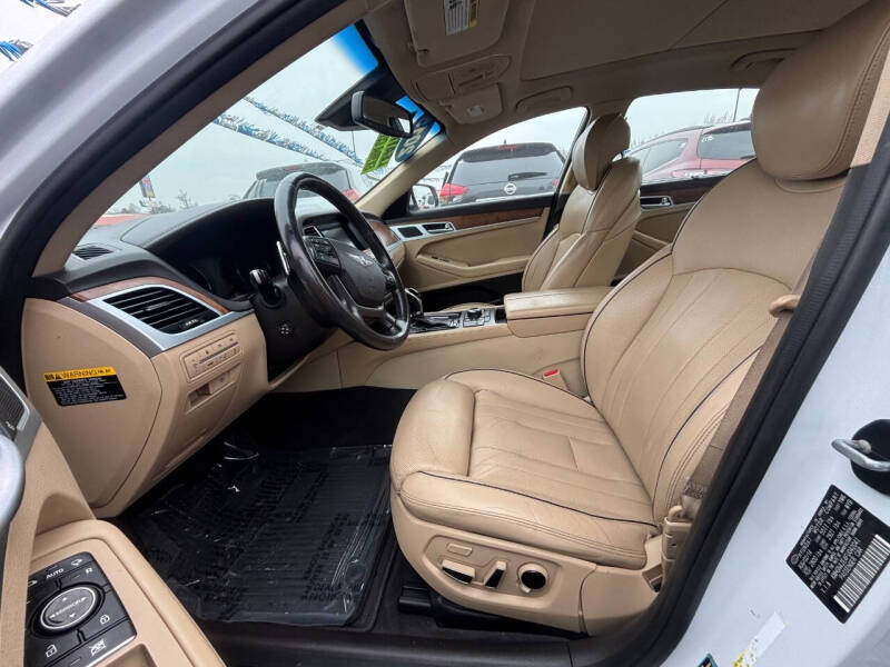 2015 Hyundai Genesis 3.8L