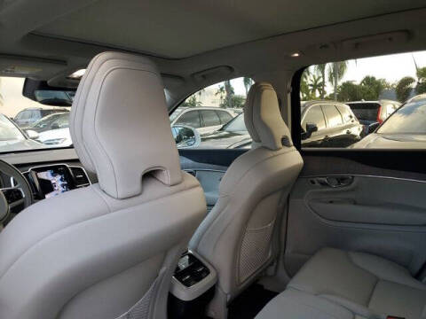 2024 Volvo XC90 B6 Plus Bright Theme 7P