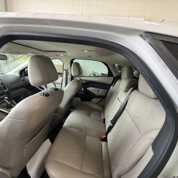 2012 Ford Focus SEL