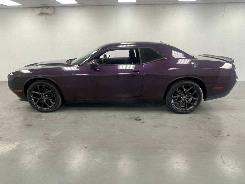 Used 2020 Dodge Challenger SXT with VIN 2C3CDZAG3LH152392 for sale in Celina, OH