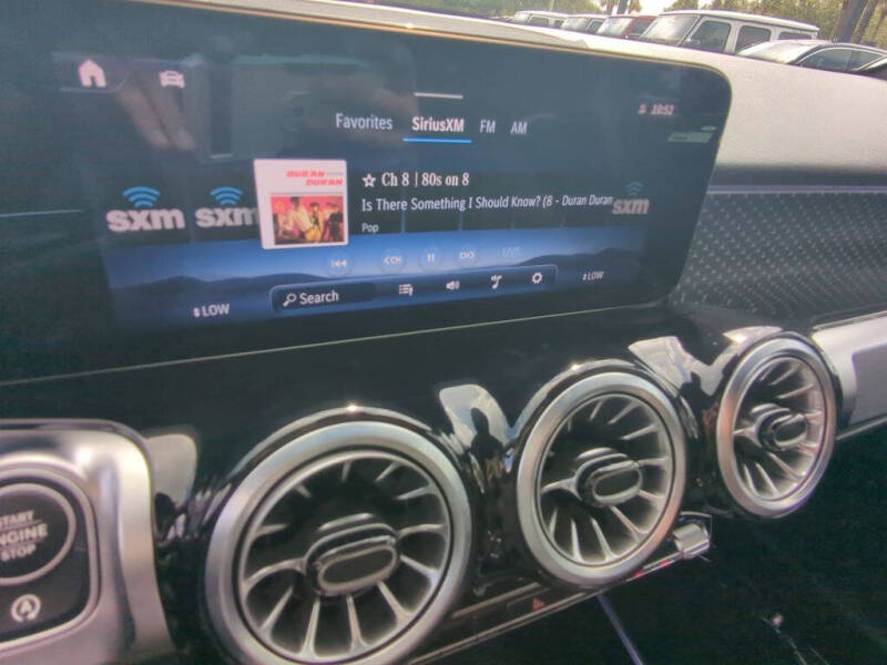 2025 Mercedes-Benz GLB GLB 250