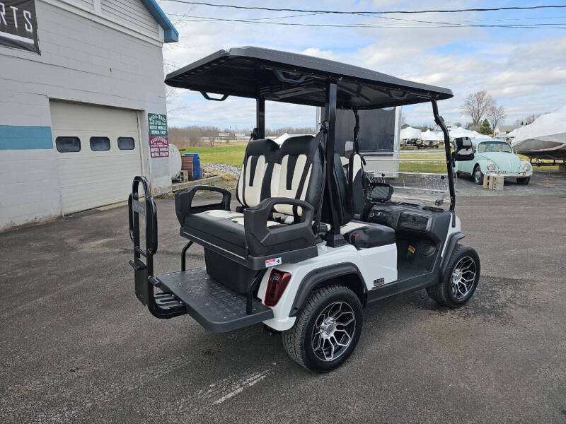 2025 Evolution Ranger 2 + 2