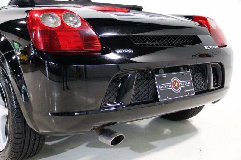 2004 Toyota MR2 Spyder