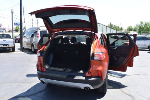 2020 Ford Escape SE