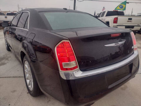 2014 Chrysler 300