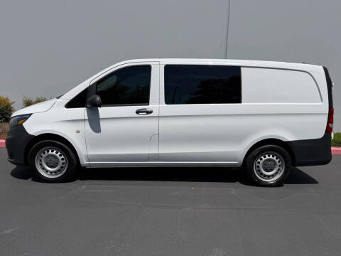 2017 Mercedes-Benz Metris