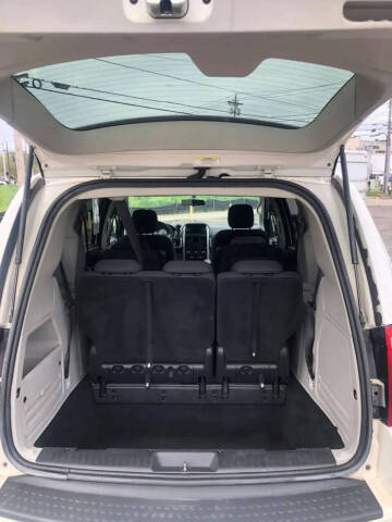 2010 Dodge Grand Caravan SXT