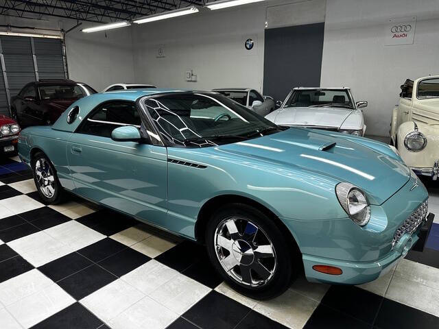 2002 Ford Thunderbird Deluxe