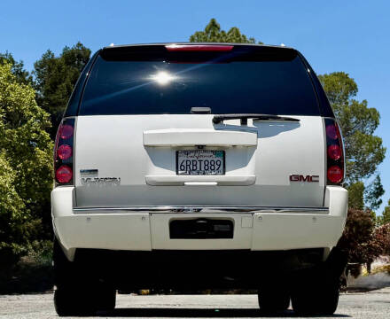 2011 GMC Yukon Denali