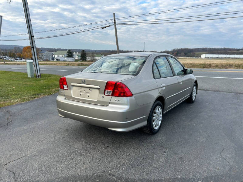 2005 Honda Civic LX photo 18