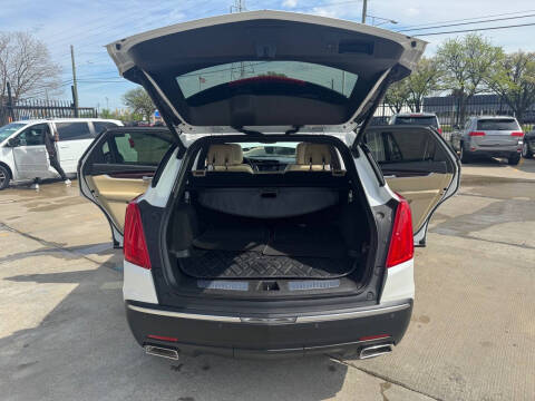 2017 Cadillac XT5 Luxury