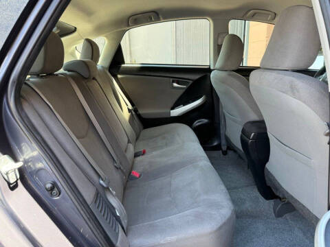 2015 Toyota Prius Three