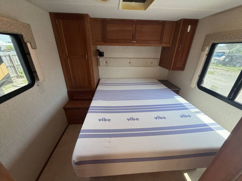 2017 Winnebago Minnie Winnie